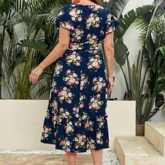 SHEIN Curve Romantic Boho Pink Roses Floral Ruffle Sleeve Maxi Dress 1X - Picture 16 of 16